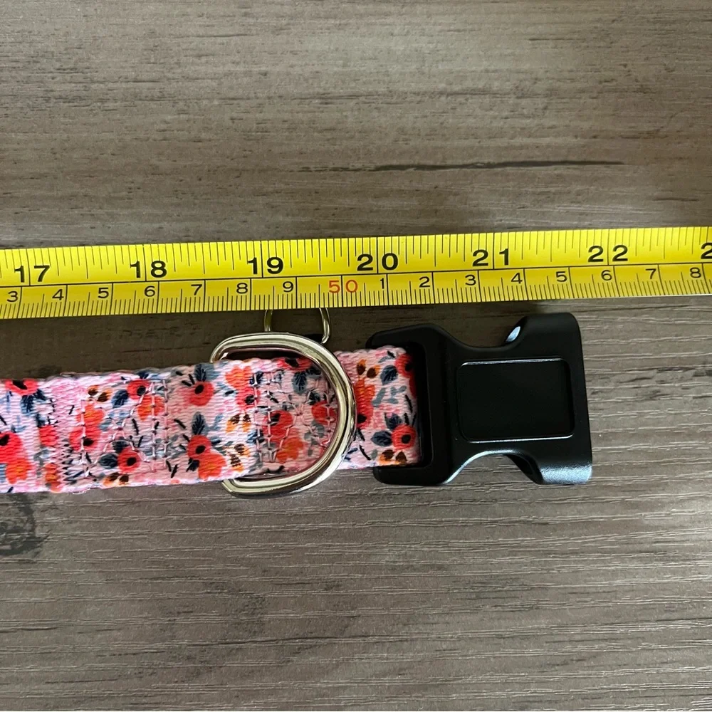 Dog Collar Bandana Set Pink Floral NEW Size M Medium /Large Puppy Animal